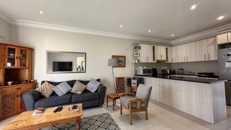2 Bedroom Property for Sale in Parklands North Western Cape